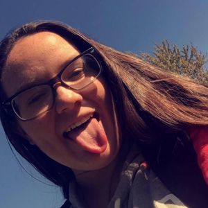 Meet your Posher, Olivia